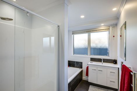 Photo of property in 31 Aparima Place, Awatoto, Napier, 4110