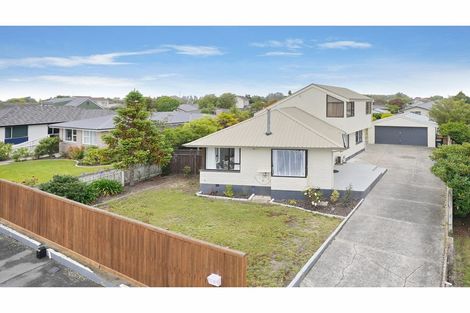 Photo of property in 18 Allstone Place, Burwood, Christchurch, 8083
