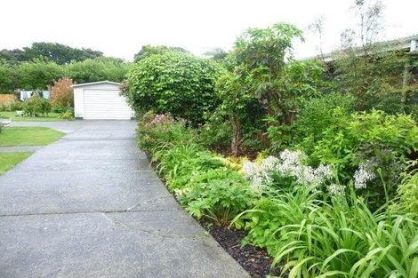 Photo of property in 8 Leybourne Avenue, Waikanae, 5036