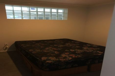 Photo of property in Paramount Apartments, 11/281 Maunganui Road, Mount Maunganui, 3116