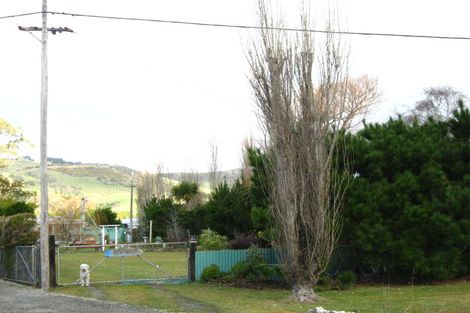 Photo of property in 22 Mihiwaka Road, Long Beach, Port Chalmers, 9081
