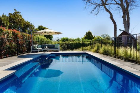 Photo of property in 28 Reynolds Road, Havelock North, 4130