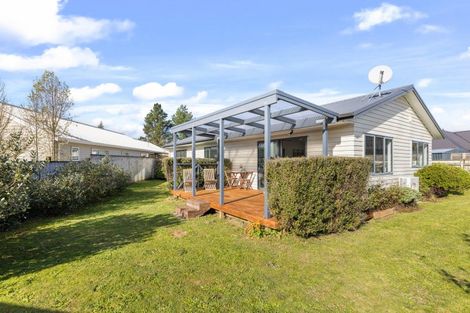 Photo of property in 10 Ngahana Place, Turangi, 3334