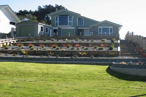 Photo of property in 614 Waitarere Beach Road, Waitarere Beach, Levin, 5510