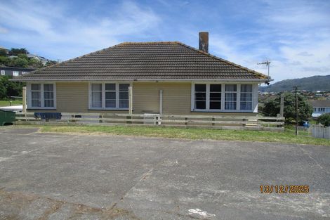 Photo of property in 62 Chaffey Crescent, Titahi Bay, Porirua, 5022