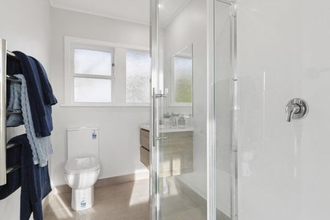 Photo of property in 3 Grenfell Drive, Karori, Wellington, 6012