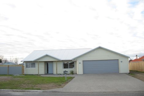 Photo of property in 51 Matene Street, Otaki, 5512