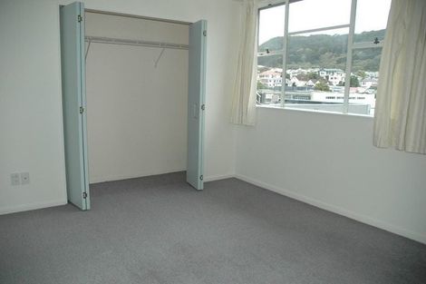 Photo of property in Grandstand Apartments, 6/80 Kent Terrace, Mount Victoria, Wellington, 6011