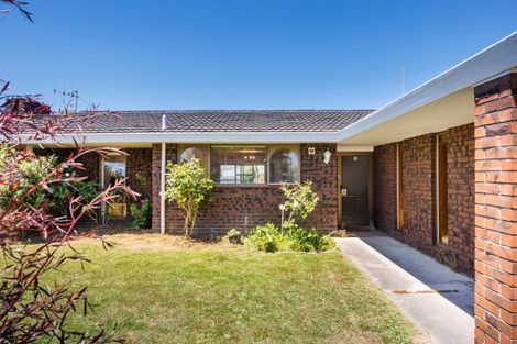 Photo of property in 6 Ashdown Crescent, Feilding, 4702