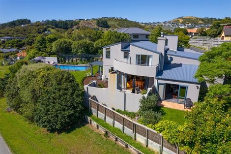 Photo of property in 18 Petrel Lane, Whitby, Porirua, 5024