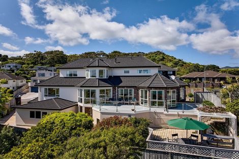 Photo of property in 4 Tombane Terrace, Papakowhai, Porirua, 5024