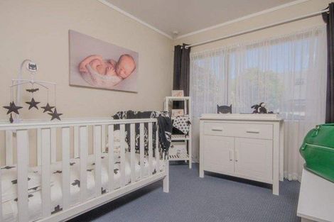Photo of property in 76a Panorama Road, Mount Wellington, Auckland, 1060