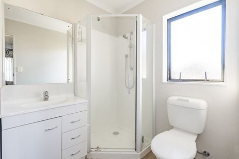 Photo of property in 5 Arawhata Way, Tuakau, 2121