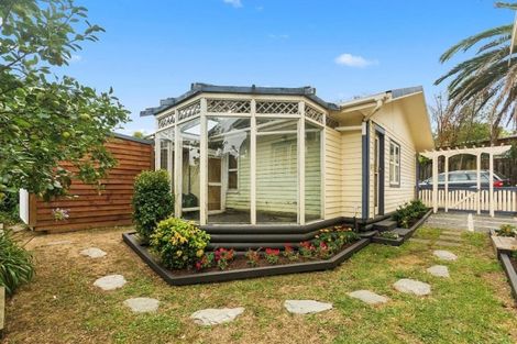 Photo of property in 11a Simpson Road, Ranui, Auckland, 0612
