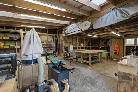 Photo of property in 1073 Kahikatea Flat Road, Waitoki, Kaukapakapa, 0871