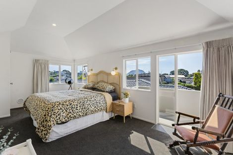 Photo of property in 10 Lee Street, Mount Maunganui, 3116