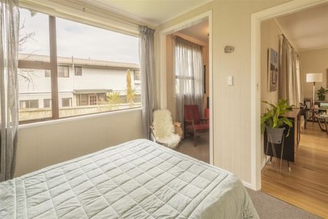 Photo of property in 13 Grand Vue Road, Kawaha Point, Rotorua, 3010