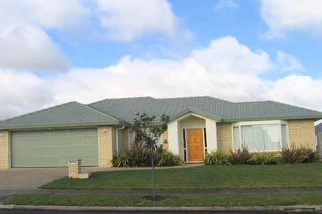 Photo of property in 15 Ballybay Road, East Tamaki, Auckland, 2016