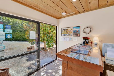 Photo of property in 23 Studholme Road, Wanaka, 9382