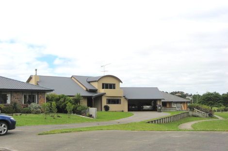 Photo of property in 22 Ridgeway Road, Pukekohe, 2120
