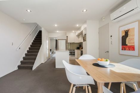 Photo of property in 90c Mandeville Street, Riccarton, Christchurch, 8011