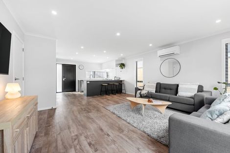 Photo of property in 8 Betty Boyes Street, Wallaceville, Upper Hutt, 5018