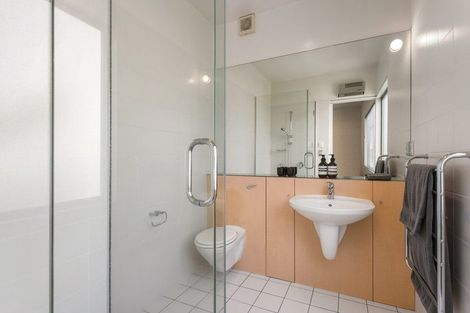 Photo of property in 30 Carlton Mill Road, Merivale, Christchurch, 8014