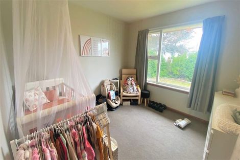 Photo of property in 8 Glenora Place, Hornby, Christchurch, 8042