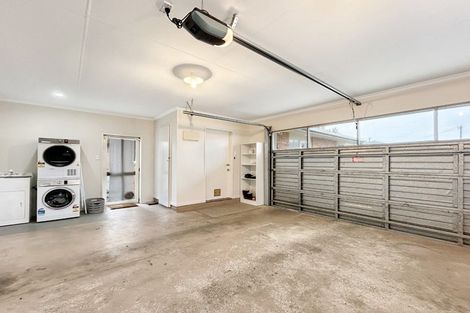 Photo of property in 37 Moa Street, Waikiwi, Invercargill, 9810