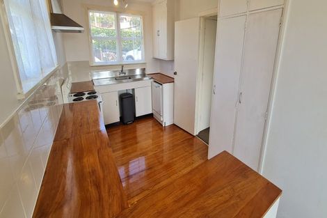 Photo of property in 44 Exmouth Road, Northcote, Auckland, 0627