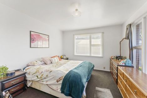 Photo of property in 12 Newport Street, Avondale, Christchurch, 8061