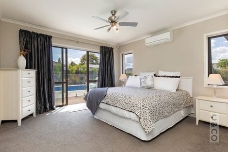 Photo of property in 11 Pohutukawa Parade, Riverhead, 0820