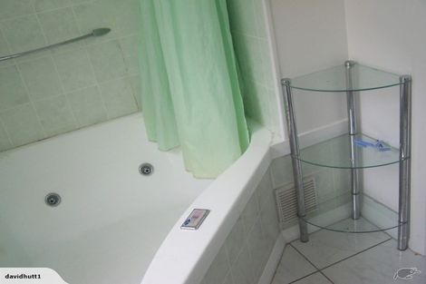 Photo of property in 42 Kamahi Street, Stokes Valley, Lower Hutt, 5019