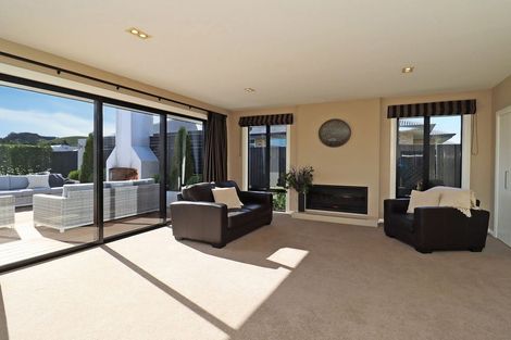 Photo of property in 2 Mcmullan Place, Oamaru North, Oamaru, 9400