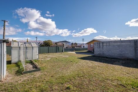 Photo of property in 23 Clutha Street, Alexandra, 9320