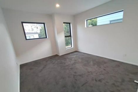 Photo of property in 36d Marendellas Drive, Bucklands Beach, Auckland, 2014