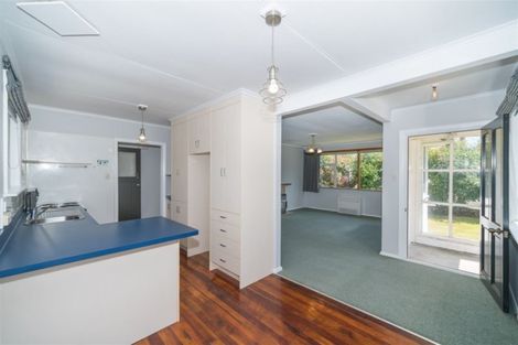 Photo of property in 2 Belfast Place, Roslyn, Palmerston North, 4414