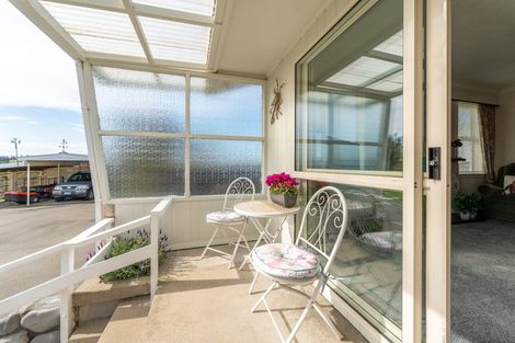 Photo of property in 25 Exeter Street, Waimate, 7924