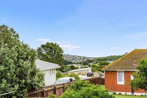 Photo of property in 8 Marne Grove, Waitangirua, Porirua, 5024