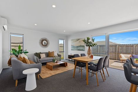 Photo of property in 52 Crown Street, Papamoa, 3118