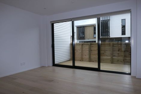 Photo of property in 10 Kamahi Place, Paraparaumu, 5032