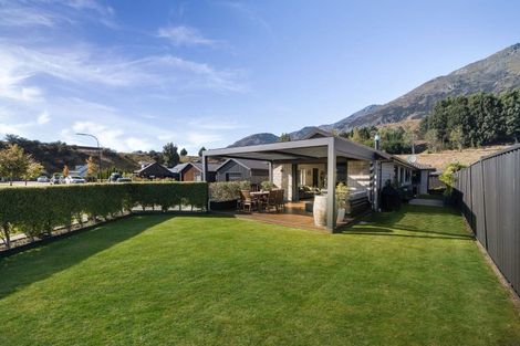 Photo of property in 26 Violet Way, Lower Shotover, Queenstown, 9304