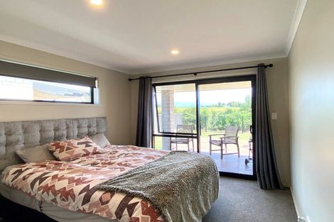Photo of property in 3 Carriage Close, Omokoroa, 3114