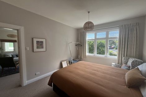 Photo of property in 12 Matipo Street, Eastbourne, Lower Hutt, 5013