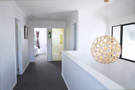 Photo of property in 21 Nielsen Gardens, Rototuna, Hamilton, 3210