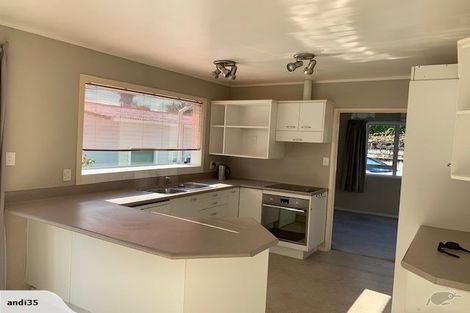 Photo of property in 10 Ervine Place, Bucklands Beach, Auckland, 2014