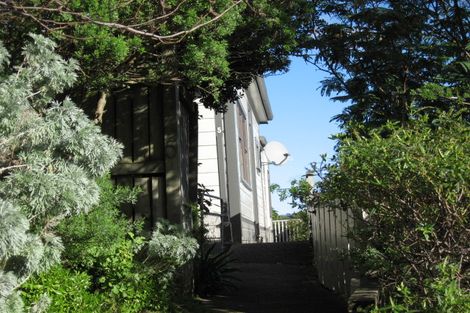 Photo of property in 5 Baden Road, Hataitai, Wellington, 6021