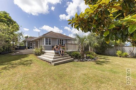 Photo of property in 41 Riverhead Road, Kumeu, 0810