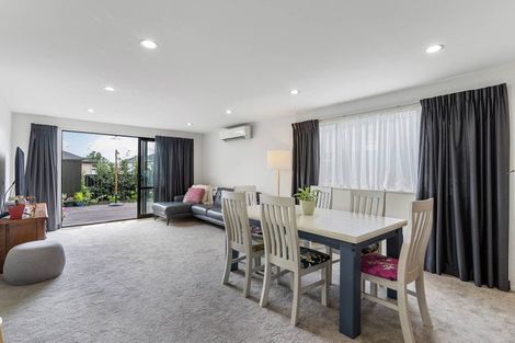 Photo of property in 386 Ormiston Road, Flat Bush, Auckland, 2019