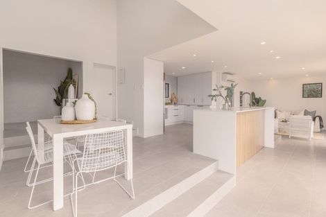 Photo of property in 280 Major Hornbrook Road, Mount Pleasant, Christchurch, 8081